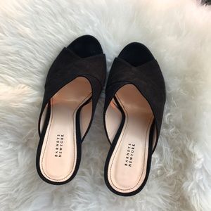 Barney’s New York/ high-heeled shoes/Womens